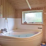 Four-bedroom In Semesterbostad