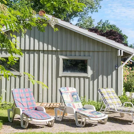 Casa de Férias Four-bedroom In Dronningmølle