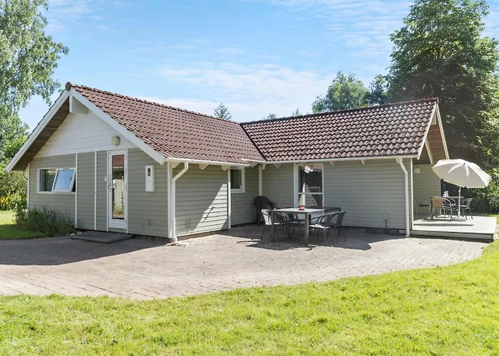 Casa de Férias Four-bedroom In Dronningmølle